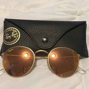 Ray-Ban Round Metal Sunglasses